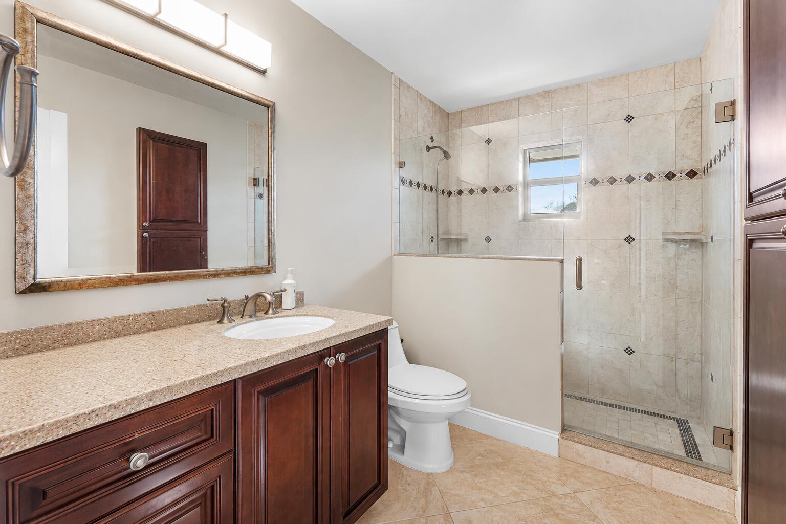  / 0  sq. ft. $ 2026-10-09 0 foto