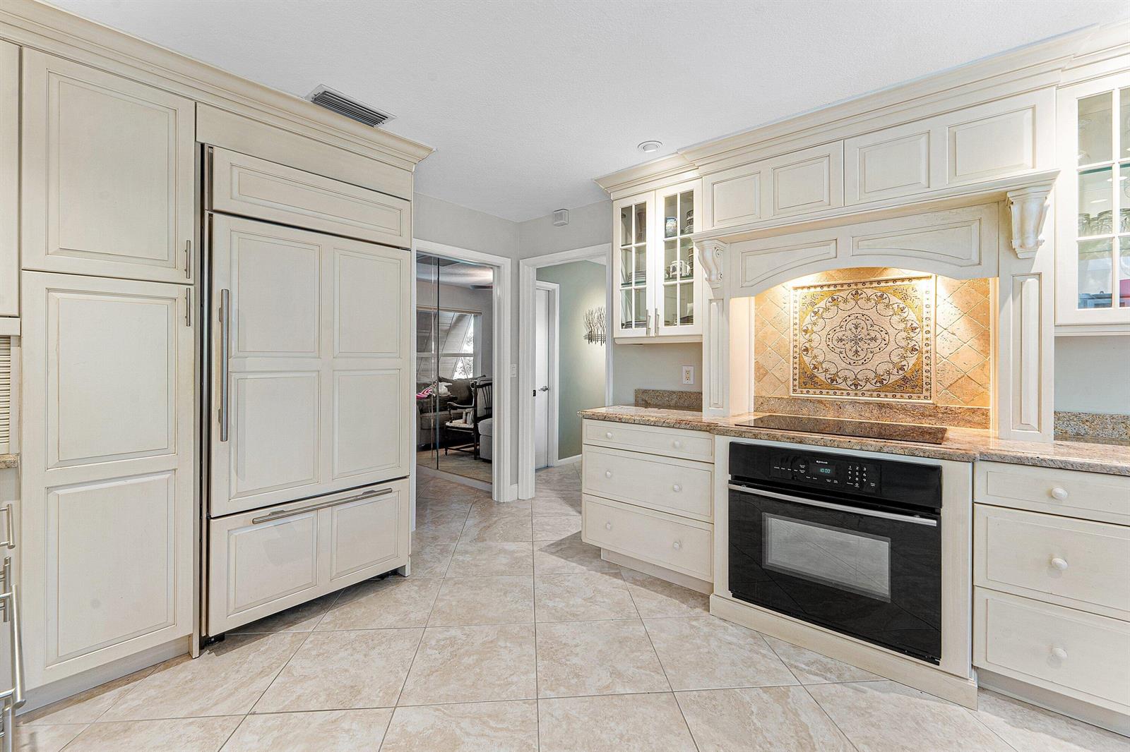  / 0  sq. ft. $ 2026-10-09 0 foto