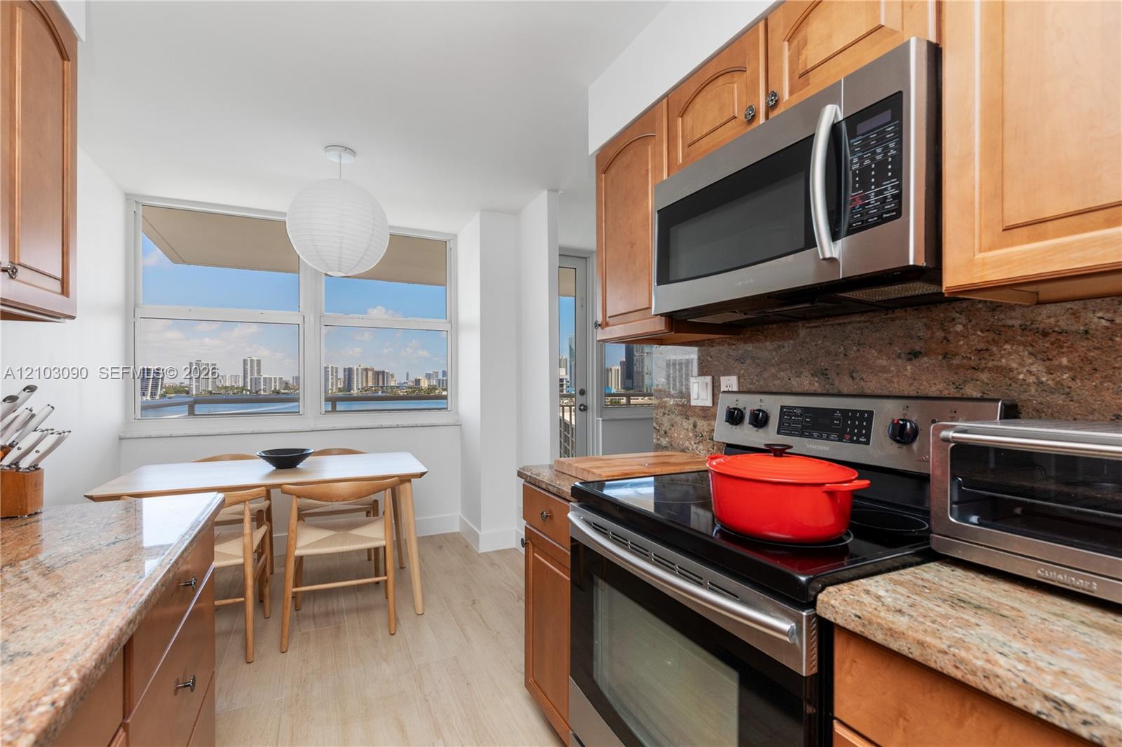 1219 2 / 2 1275 sq. ft. $ 2026-10-08 0 Photo