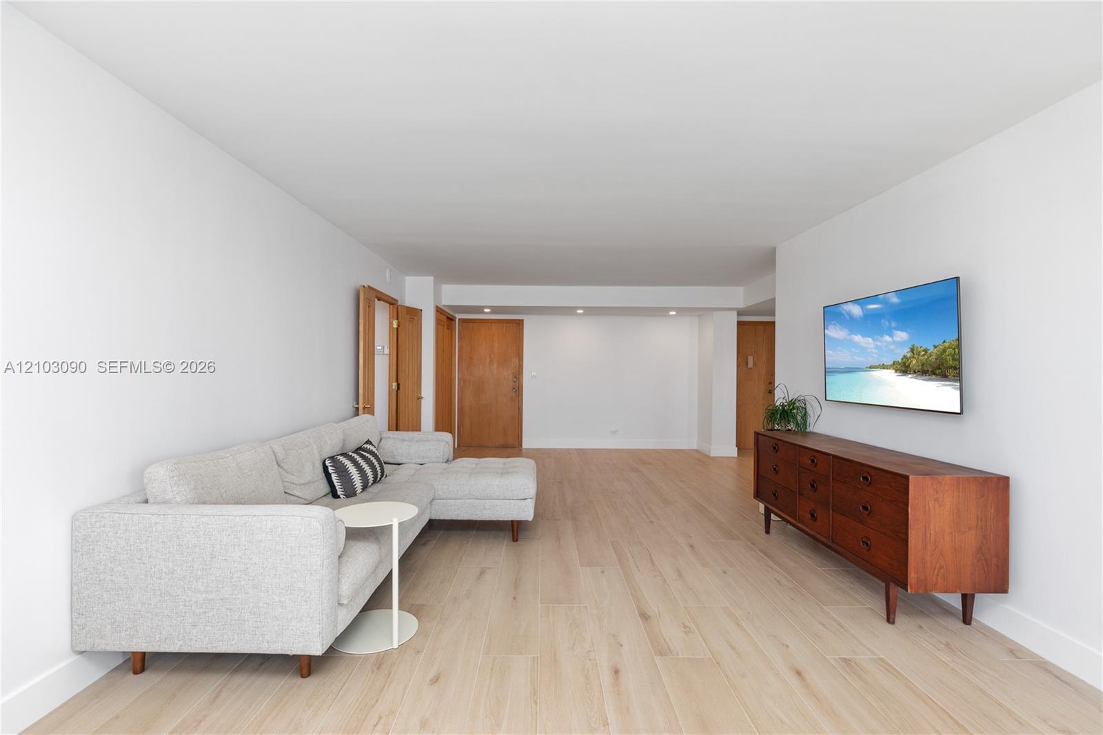 1219 2 / 2 1275 sq. ft. $ 2026-10-08 0 Photo