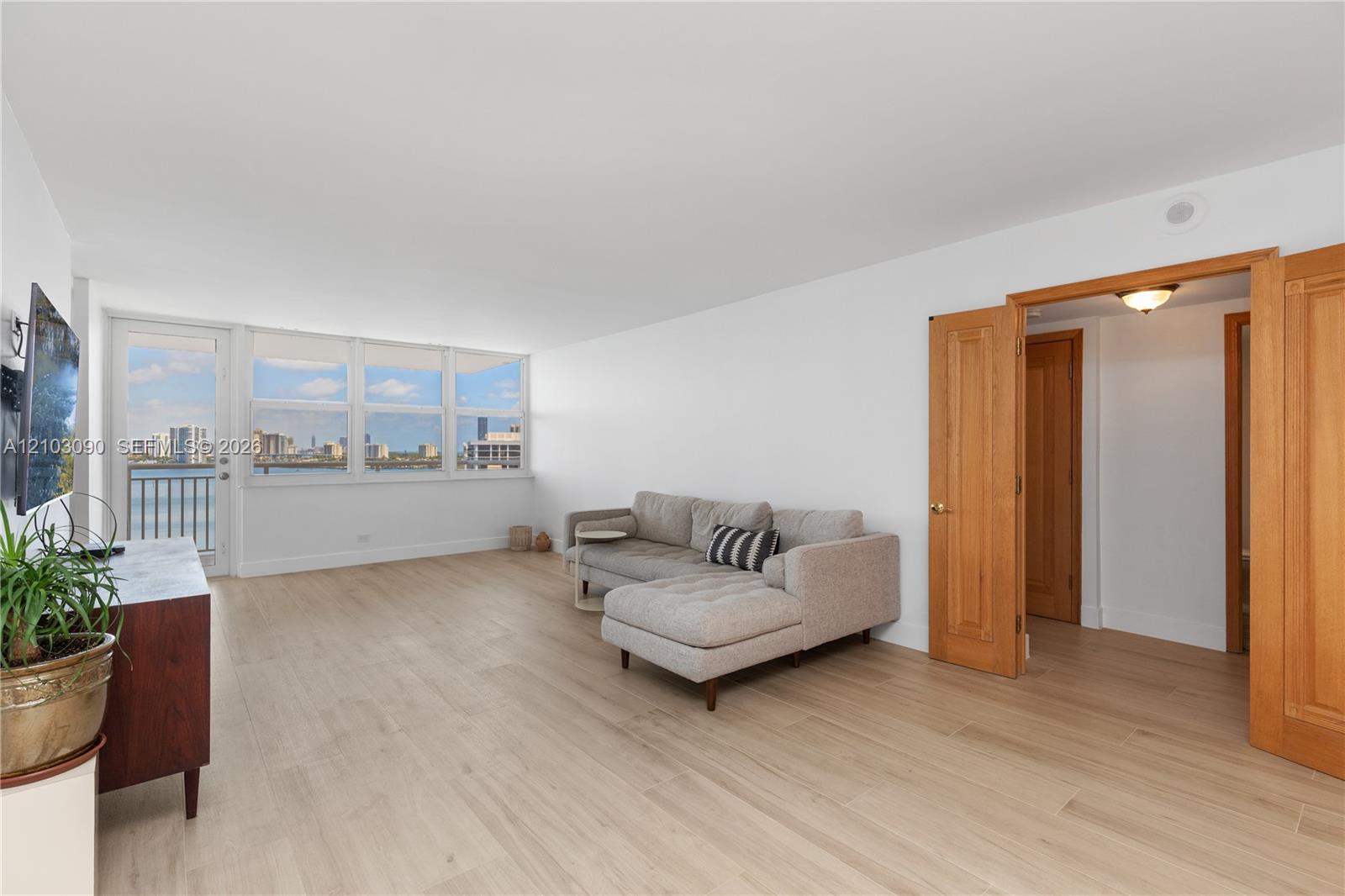 1219 2 / 2 1275 sq. ft. $ 2026-10-08 0 Photo