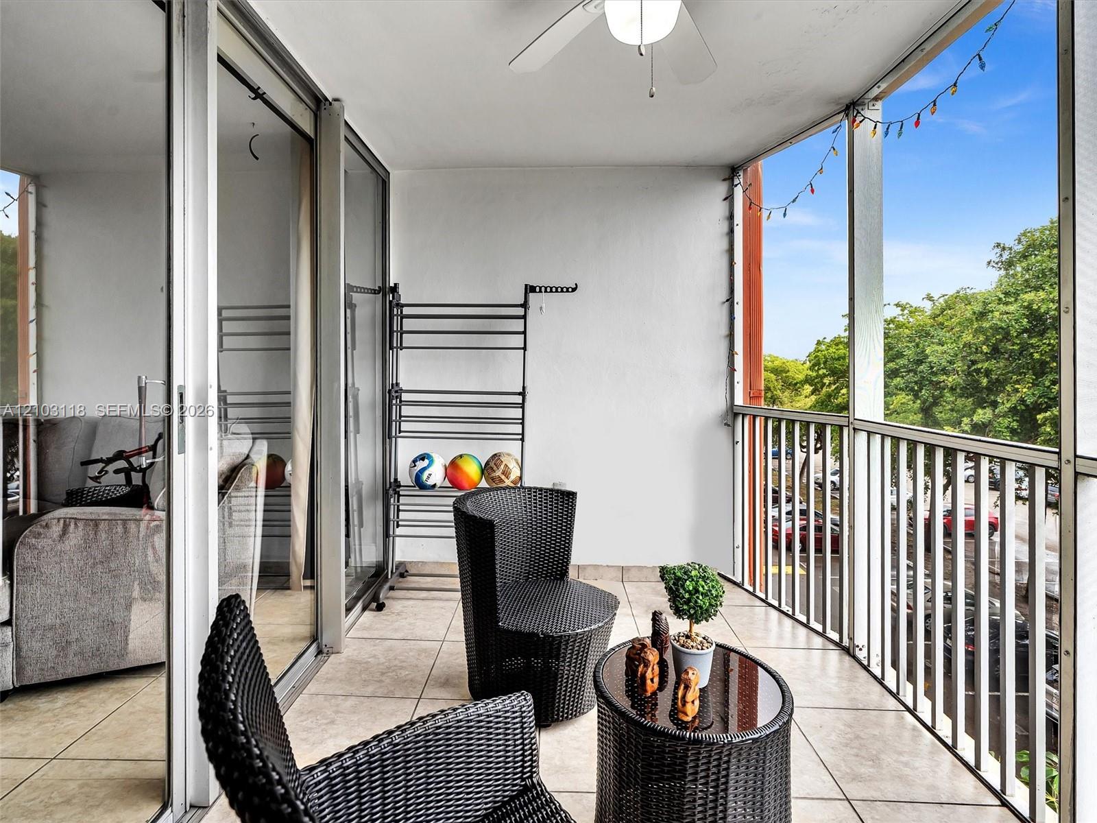 413-2 2 / 2 1036 sq. ft. $ 2026-10-08 0 foto