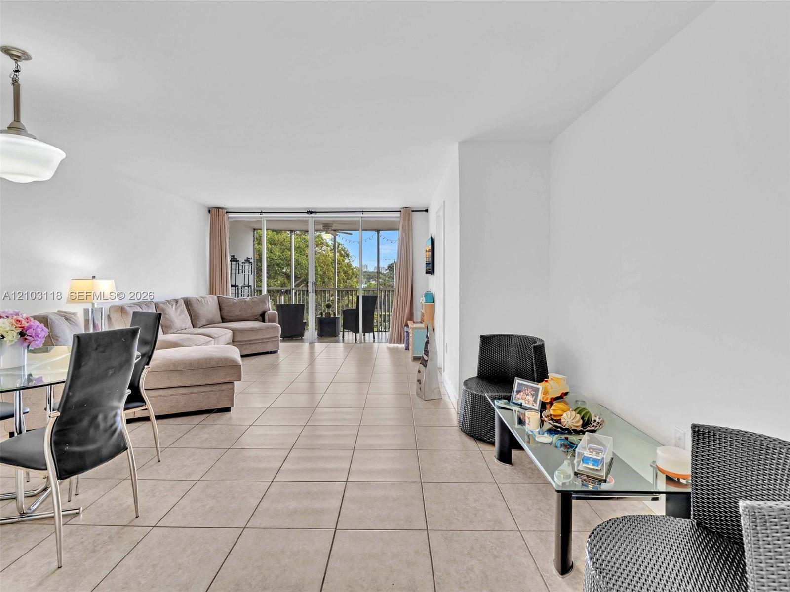 413-2 2 / 2 1036 sq. ft. $ 2026-10-08 0 foto