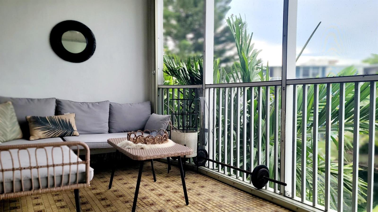 Ver detalles 308-1 2 / 2 1674 sq. ft. $ 2026-10-13 0 foto