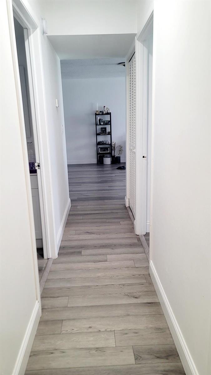 Ver detalles 308-1 2 / 2 1674 sq. ft. $ 2026-10-13 0 foto