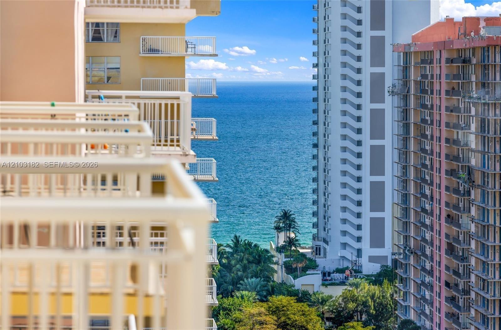 See details 1607 1 / 2 943 sq. ft. $ 2026-10-08 0 Photo