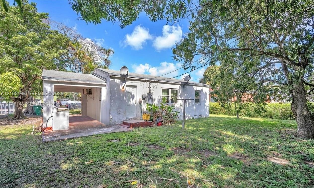 See details 1236 2 / 1 837 sq. ft. $ 2026-10-08 0 Photo