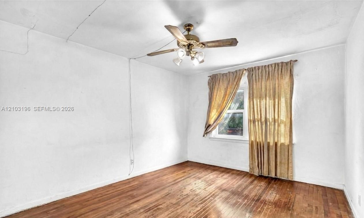 See details 1236 2 / 1 837 sq. ft. $ 2026-10-08 0 Photo