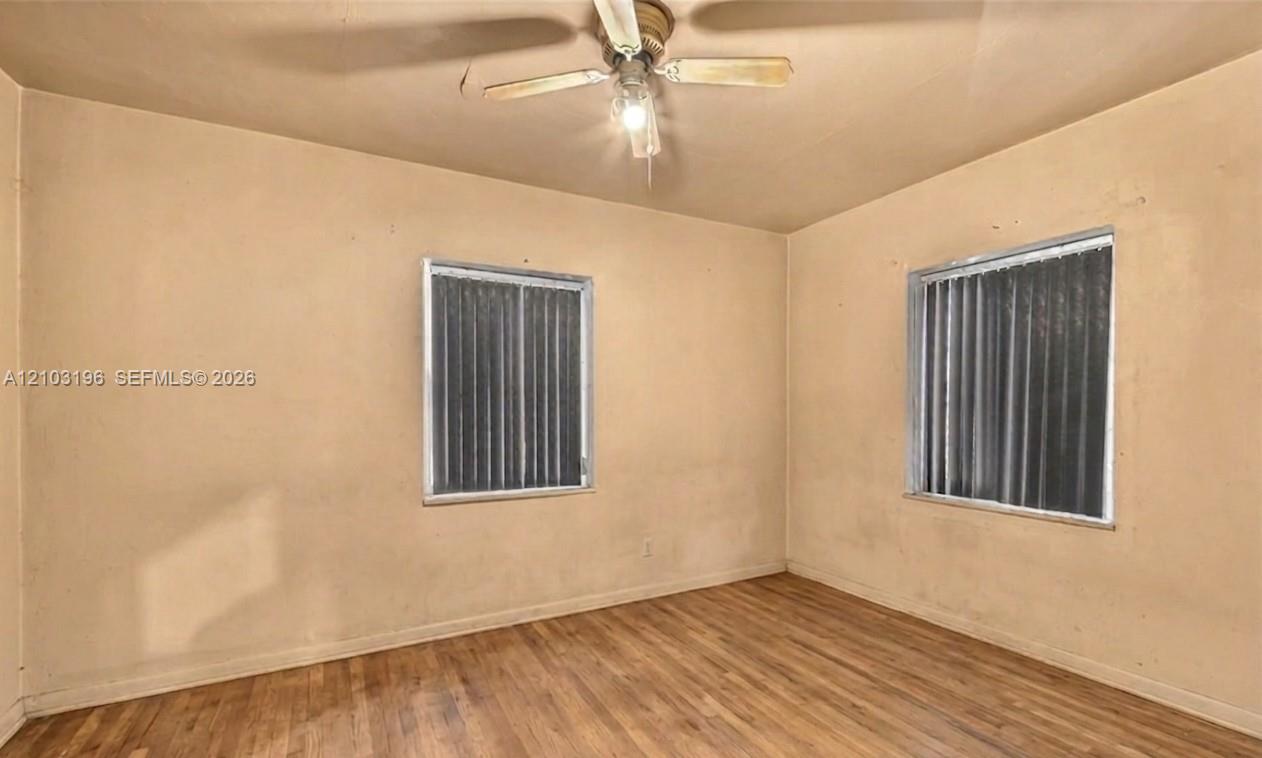 See details 1236 2 / 1 837 sq. ft. $ 2026-10-08 0 Photo