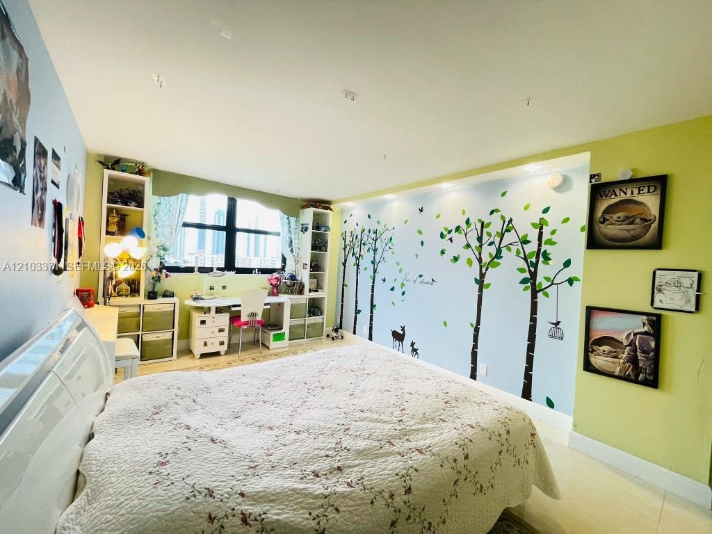 1118 2 / 2 1240 sq. ft. $ 2026-10-08 0 Photo
