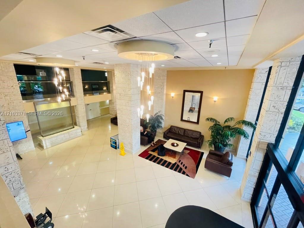 1118 2 / 2 1240 sq. ft. $ 2026-10-08 0 Photo