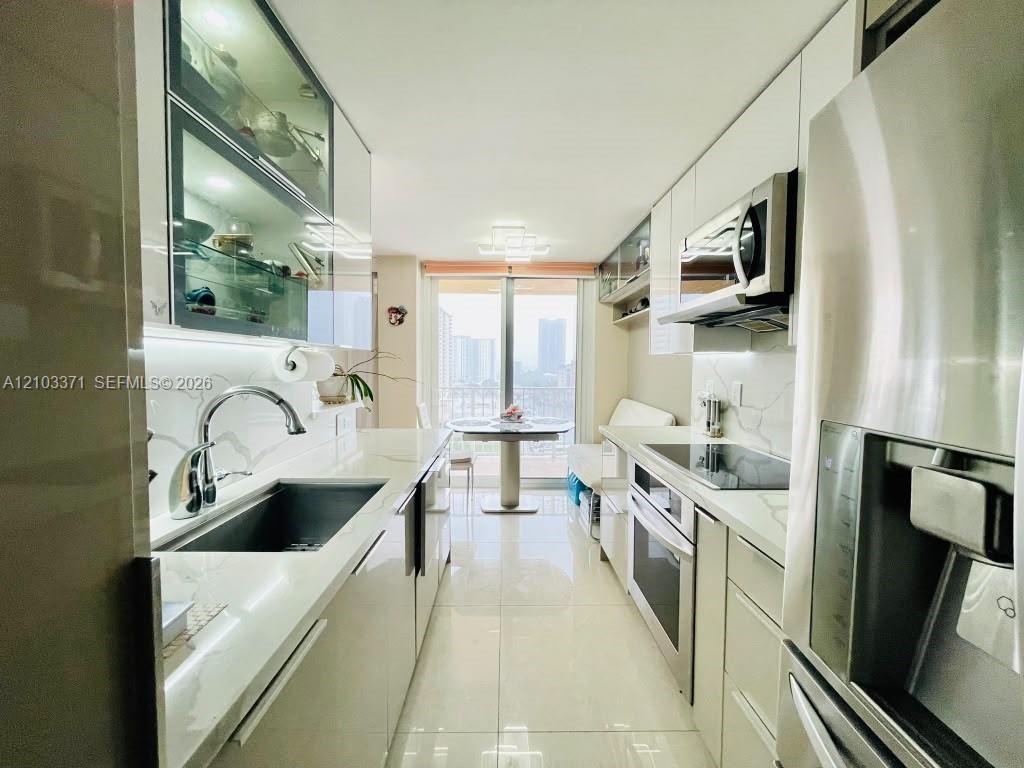 1118 2 / 2 1240 sq. ft. $ 2026-10-08 0 Photo