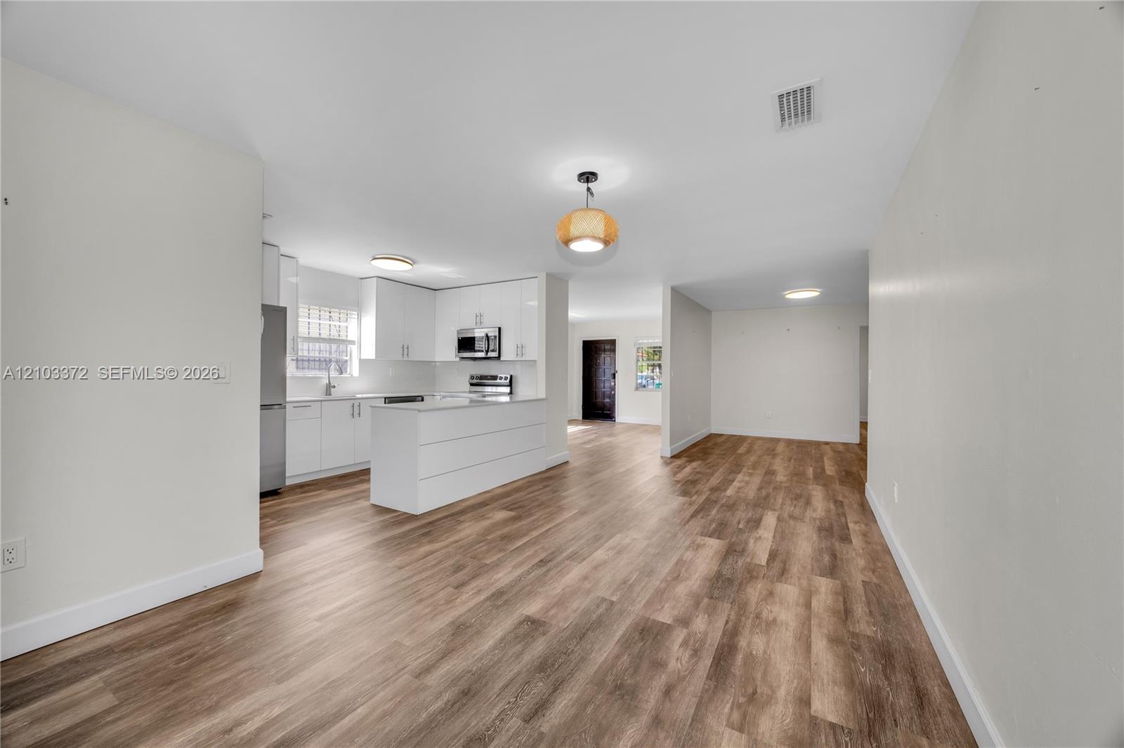 Ver detalles / 2717 sq. ft. $ 2026-10-08 0 foto