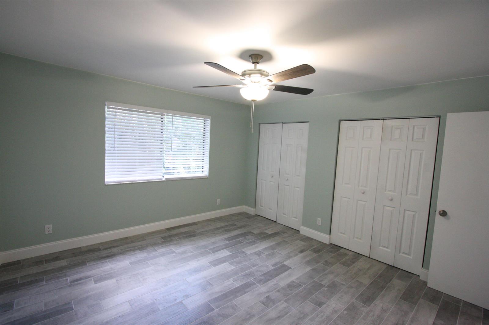   / 0 4664 sq. ft. $ 2026-10-10 0 Photo