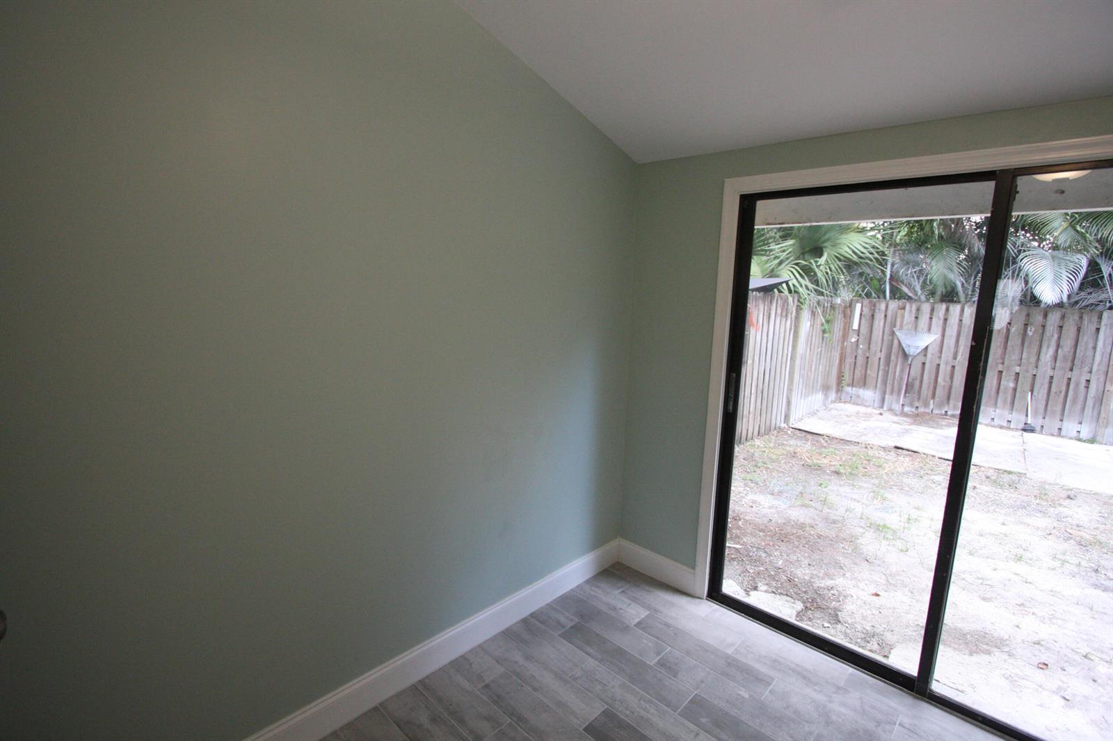  / 0 4664 sq. ft. $ 2026-10-10 0 Photo