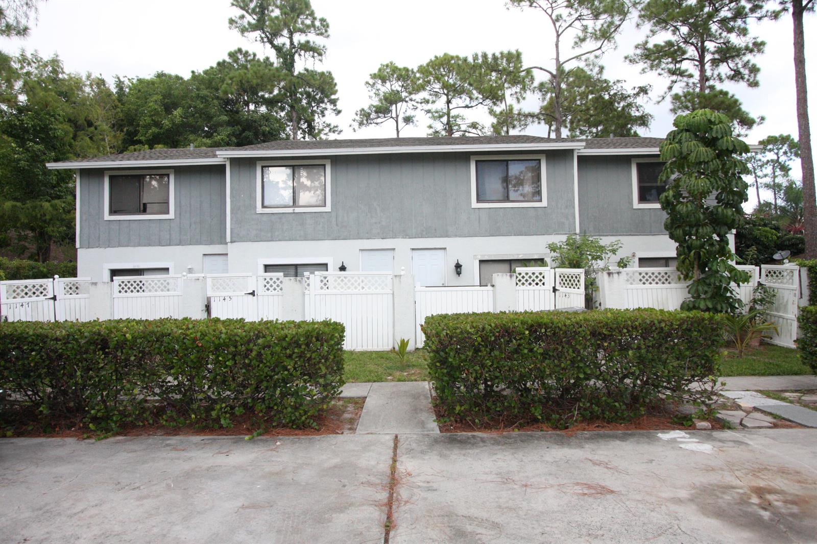   / 0 4664 sq. ft. $ 2026-10-10 0 Photo