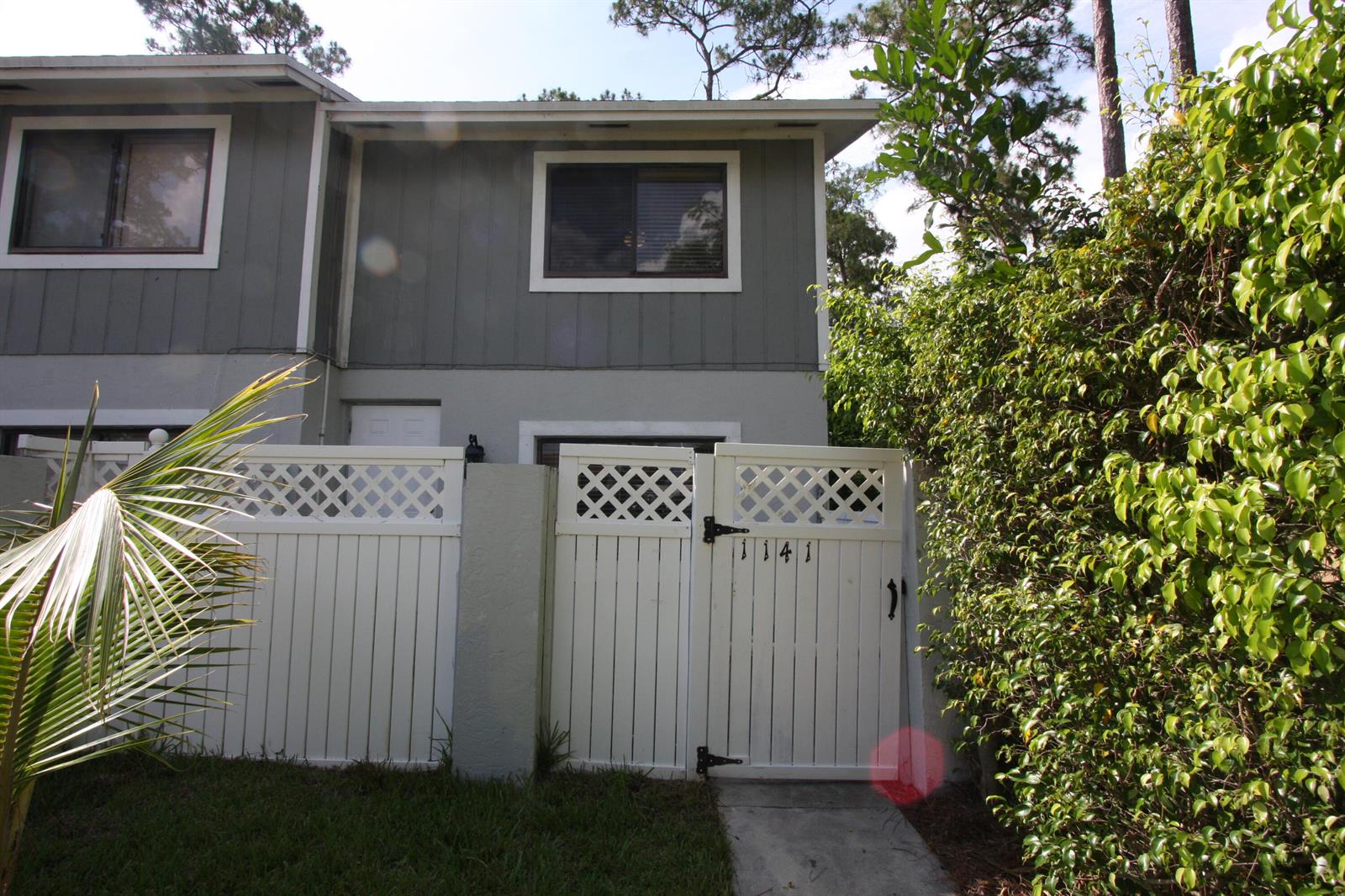   / 0 4664 sq. ft. $ 2026-10-10 0 Photo