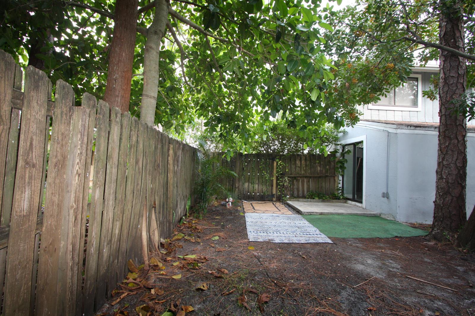   / 0 4664 sq. ft. $ 2026-10-10 0 Photo