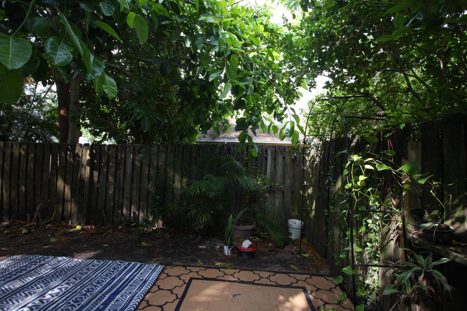   / 0 4664 sq. ft. $ 2026-10-10 0 Photo