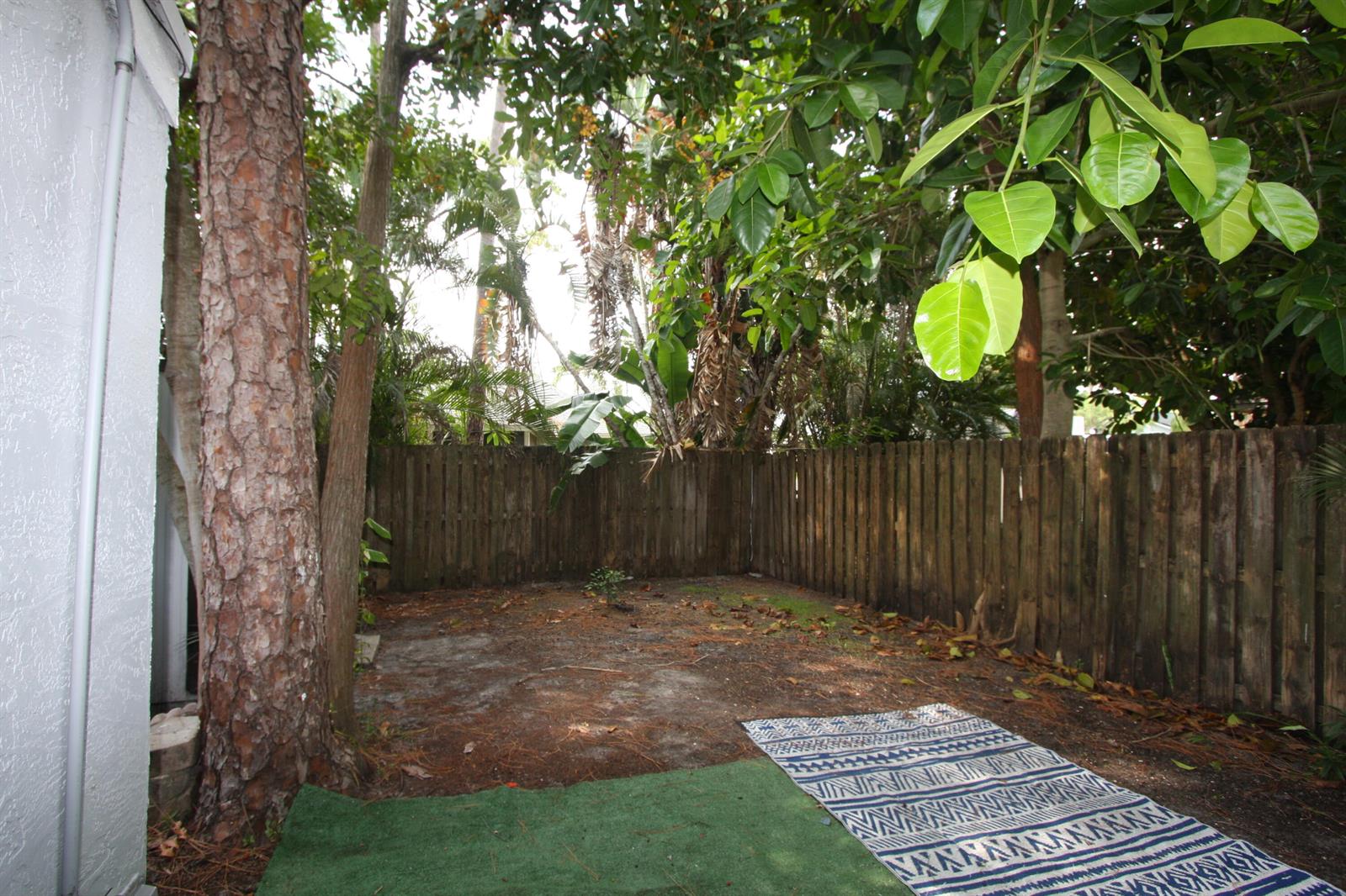   / 0 4664 sq. ft. $ 2026-10-10 0 Photo