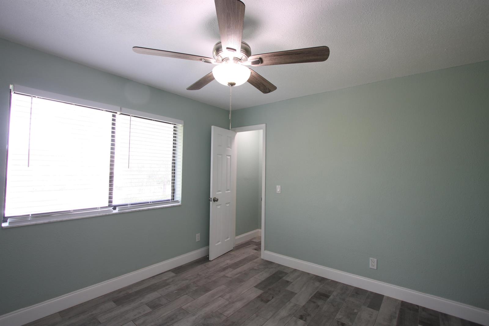   / 0 4664 sq. ft. $ 2026-10-10 0 Photo