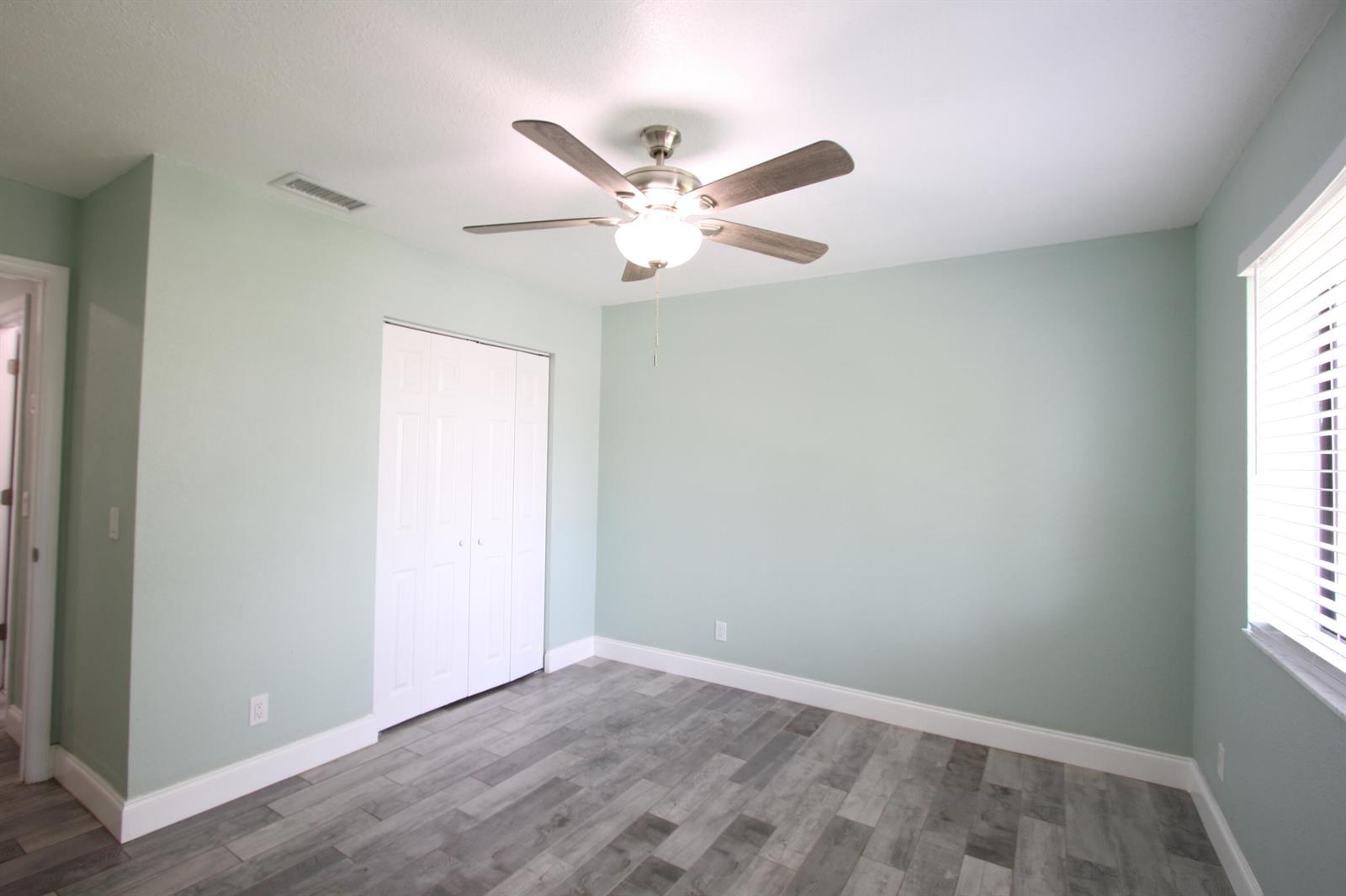   / 0 4664 sq. ft. $ 2026-10-10 0 Photo