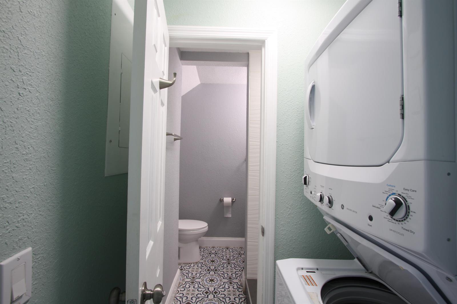   / 0 4664 sq. ft. $ 2026-10-10 0 Photo