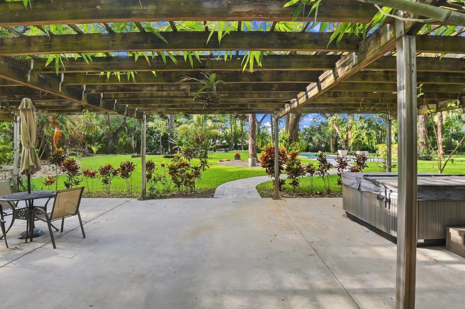 Ver detalles / 0 sq. ft. $ 2026-10-10 0 foto