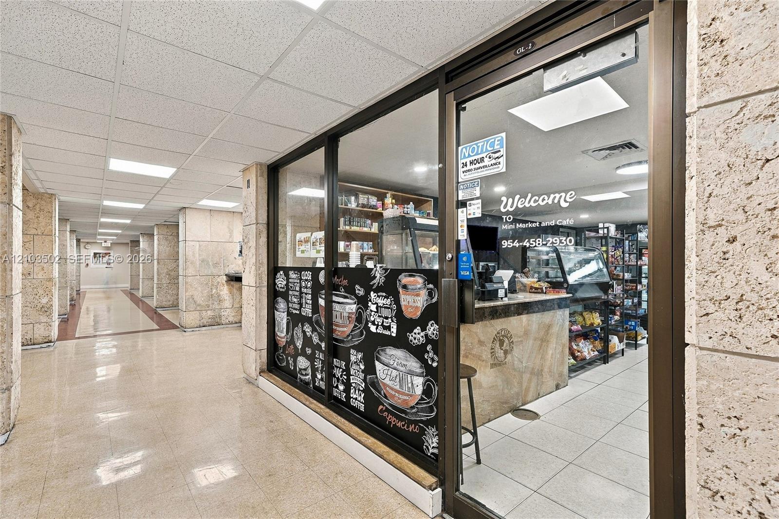 See details 19A 1 / 2 870 sq. ft. $ 2026-10-08 0 Photo