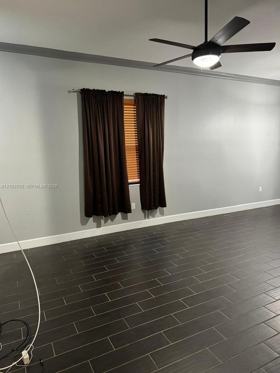 Ver detalles 4910 3 / 2 1616 sq. ft. $ 2026-10-09 0 foto
