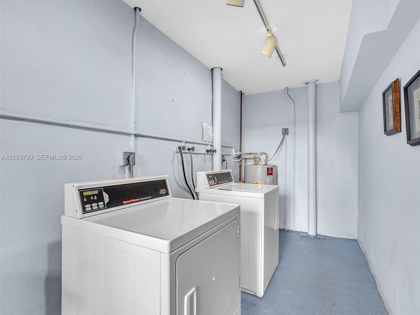 405 1 / 2 775 sq. ft. $ 2026-10-09 0 foto