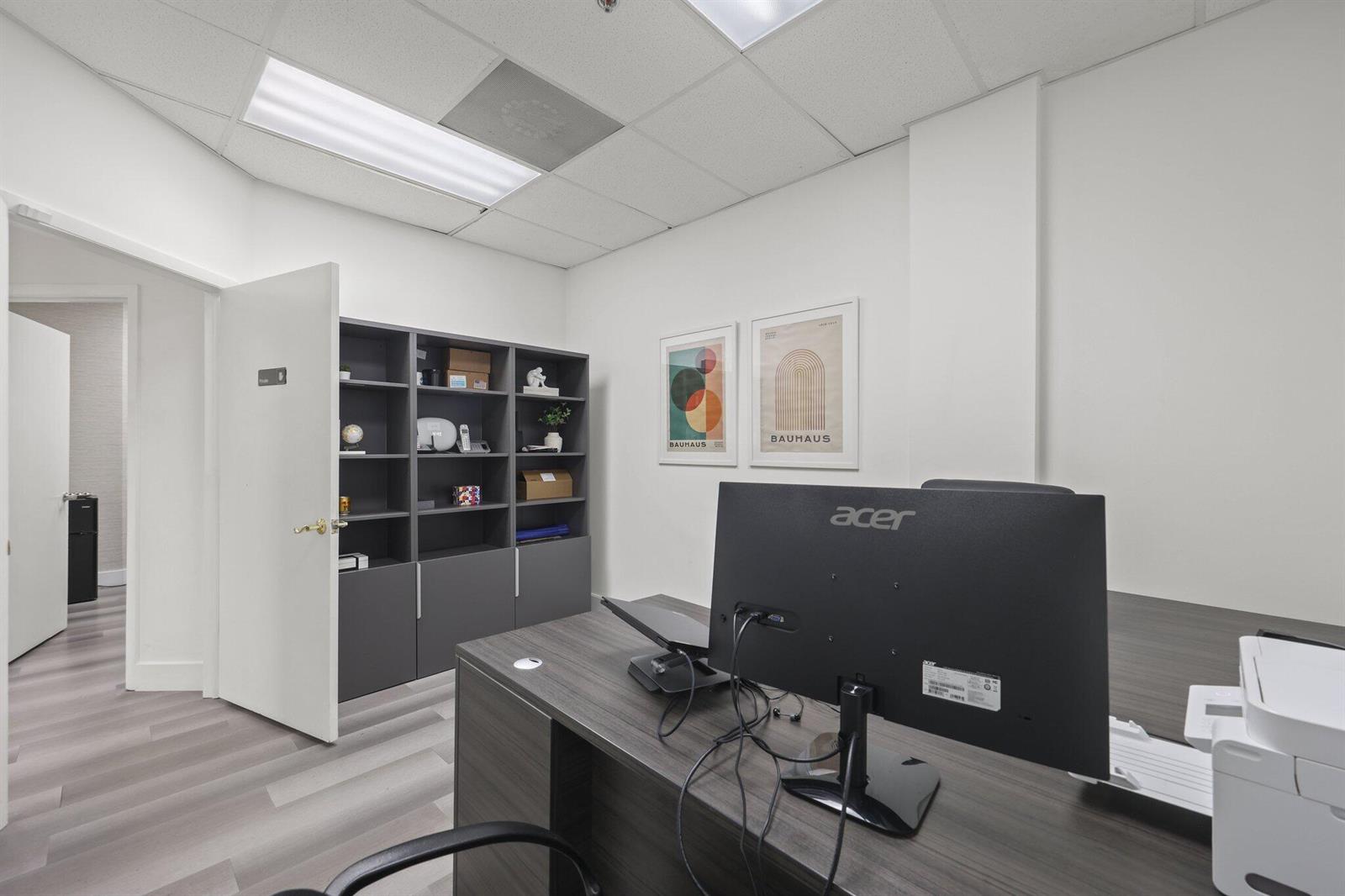 Ver detalles 8 / 0 sq. ft. $ 2026-10-11 0 foto