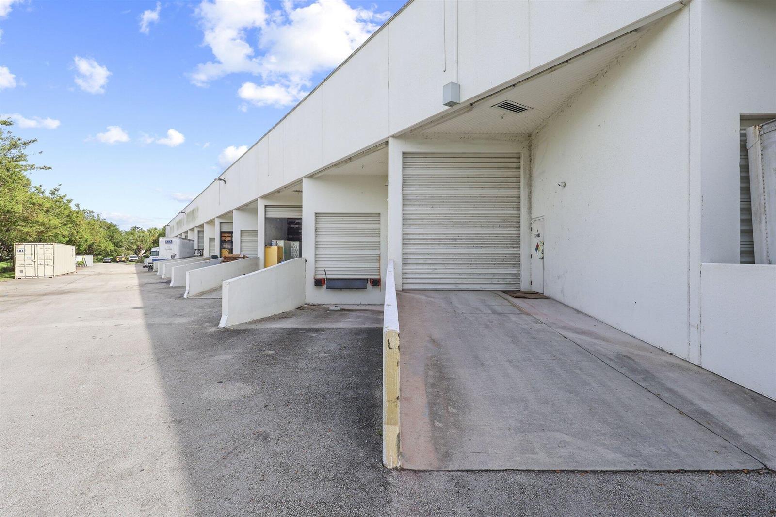 Ver detalles 8 / 0 sq. ft. $ 2026-10-11 0 foto