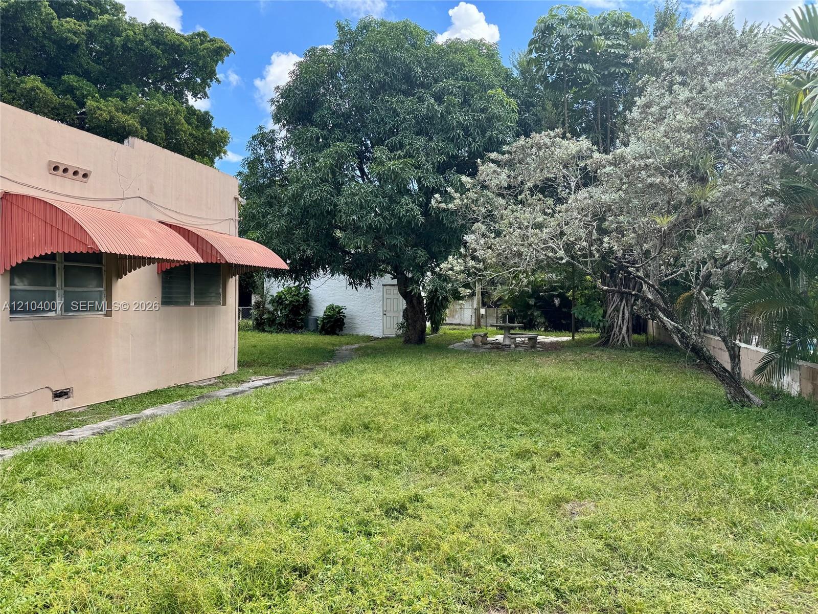   /   sq. ft. $ 2026-10-26 0 Photo