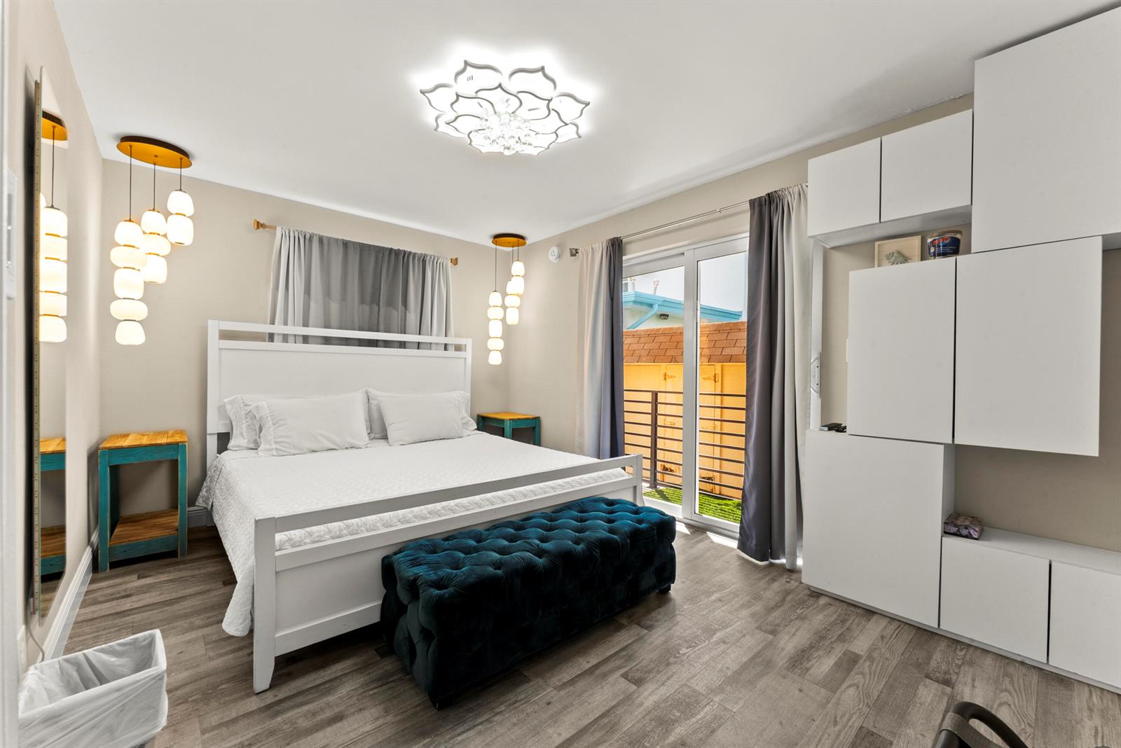   / 0  sq. ft. $ 2026-10-11 0 foto