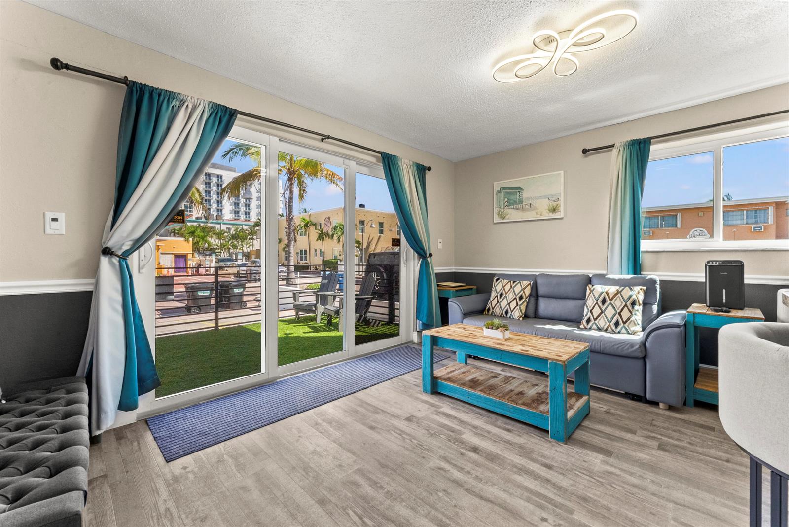   / 0  sq. ft. $ 2026-10-11 0 foto