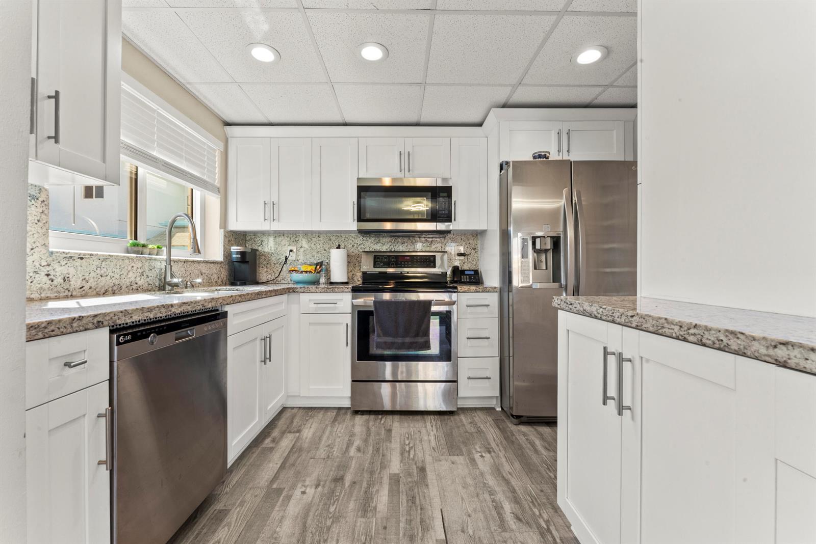   / 0  sq. ft. $ 2026-10-11 0 foto