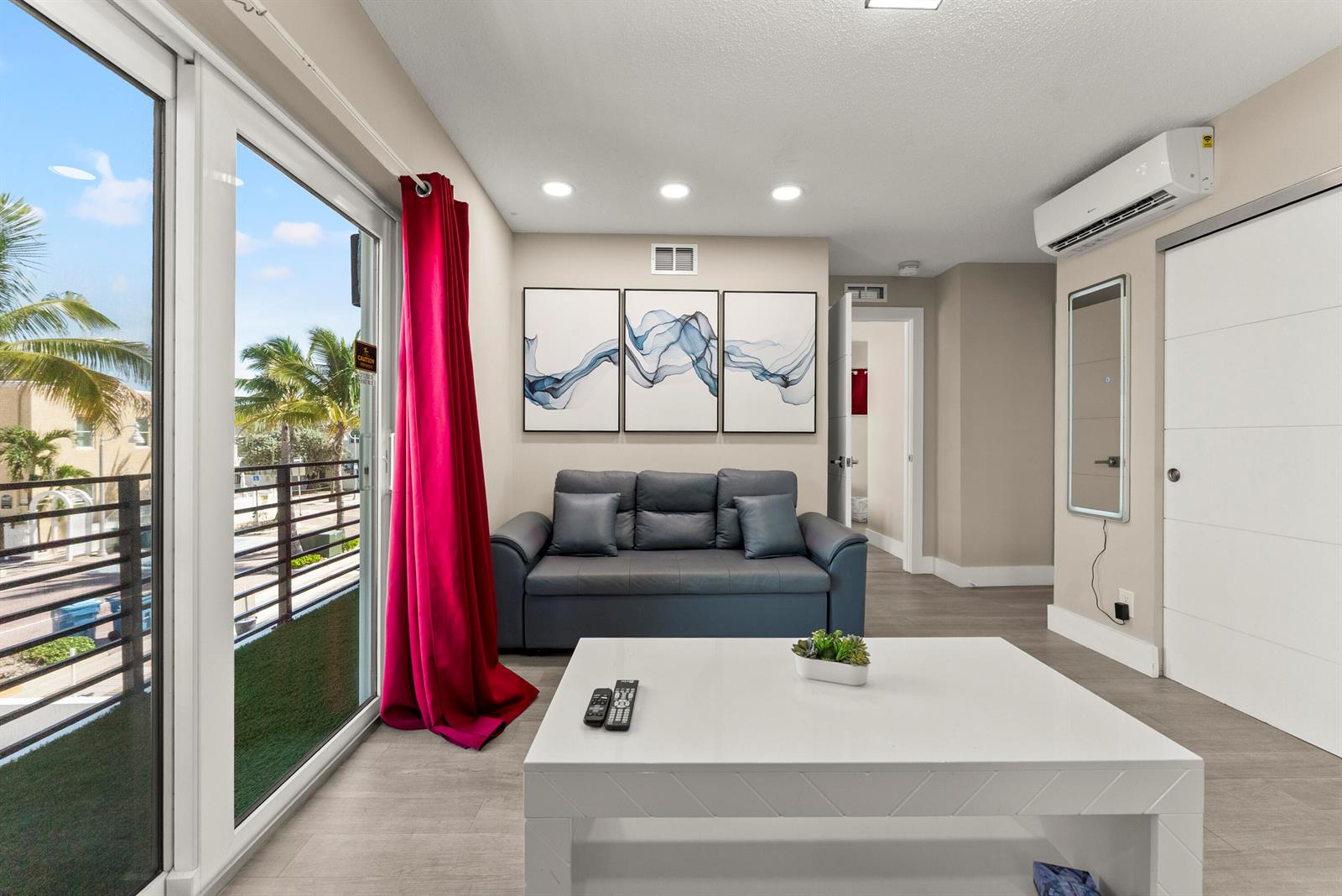   / 0  sq. ft. $ 2026-10-11 0 foto