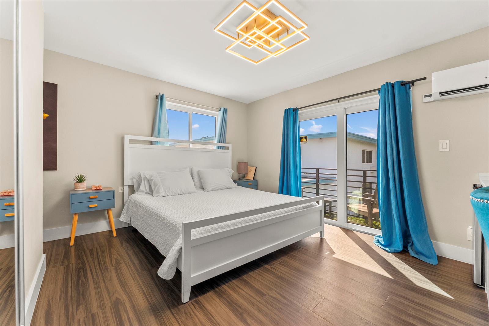   / 0  sq. ft. $ 2026-10-11 0 foto