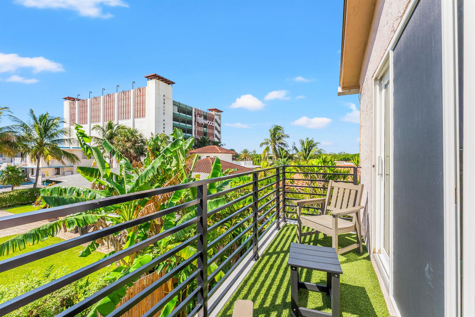   / 0  sq. ft. $ 2026-10-11 0 foto