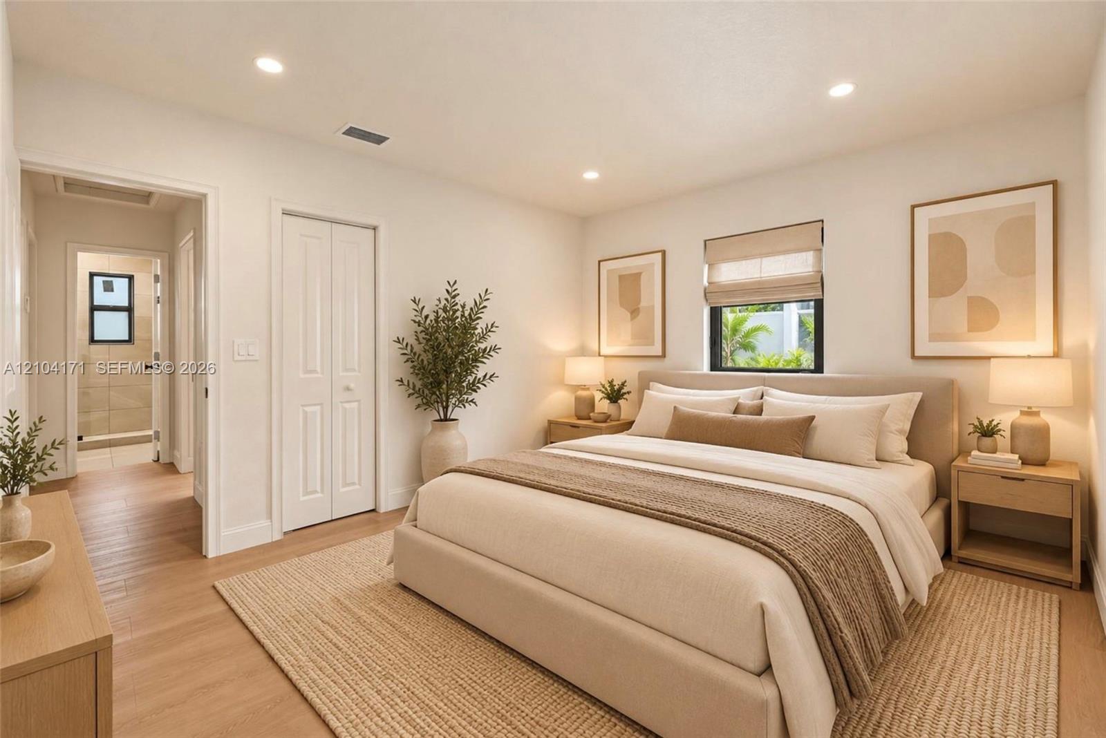   /  2360 sq. ft. $ 2026-10-09 0 foto