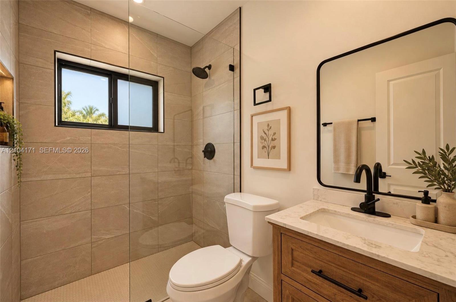   /  2360 sq. ft. $ 2026-10-09 0 foto