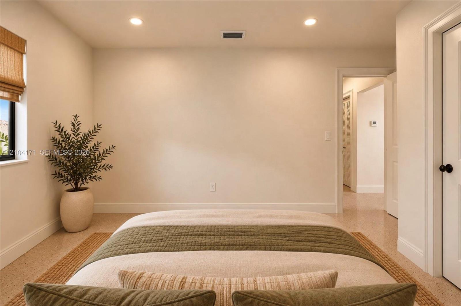   /  2360 sq. ft. $ 2026-10-09 0 foto