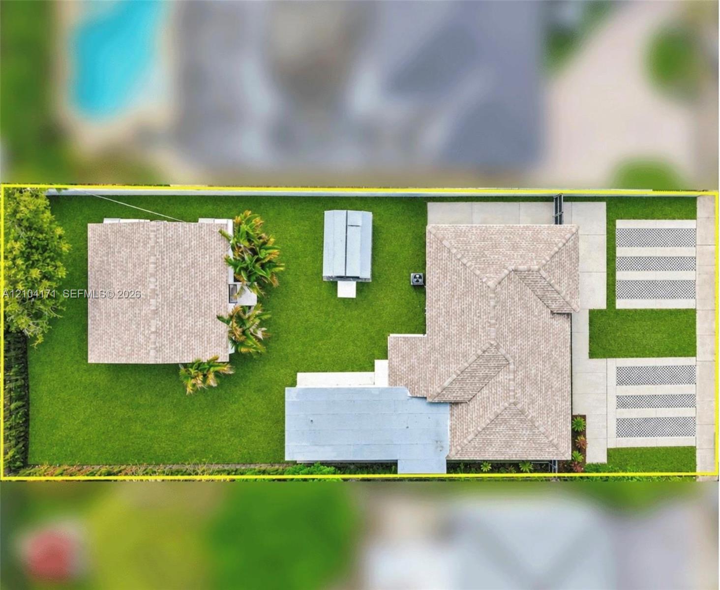   /  2360 sq. ft. $ 2026-10-09 0 foto