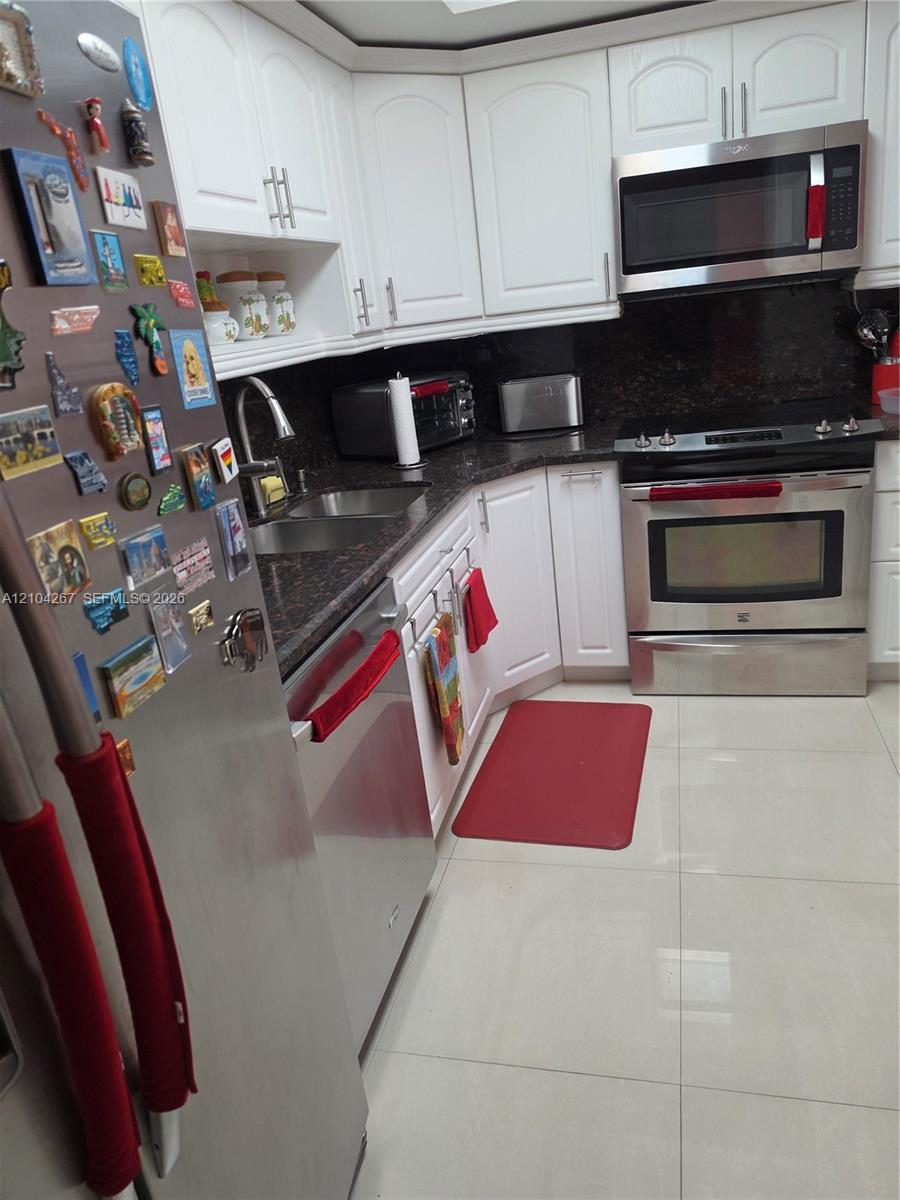 14K 1 / 2 870 sq. ft. $ 2026-10-09 0 Photo