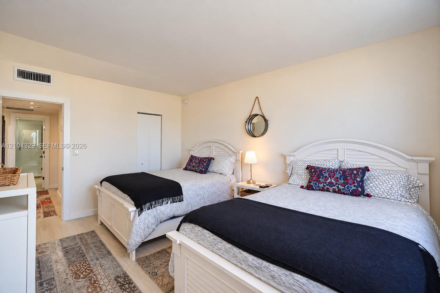 See details 1123 2 / 2 1220 sq. ft. $ 2026-10-09 0 Photo