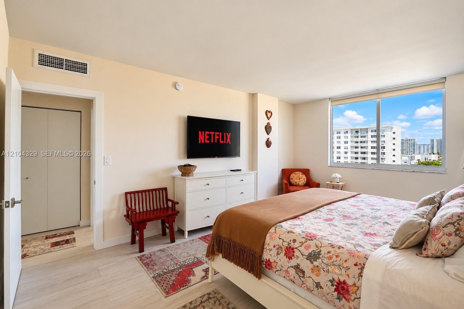 See details 1123 2 / 2 1220 sq. ft. $ 2026-10-09 0 Photo