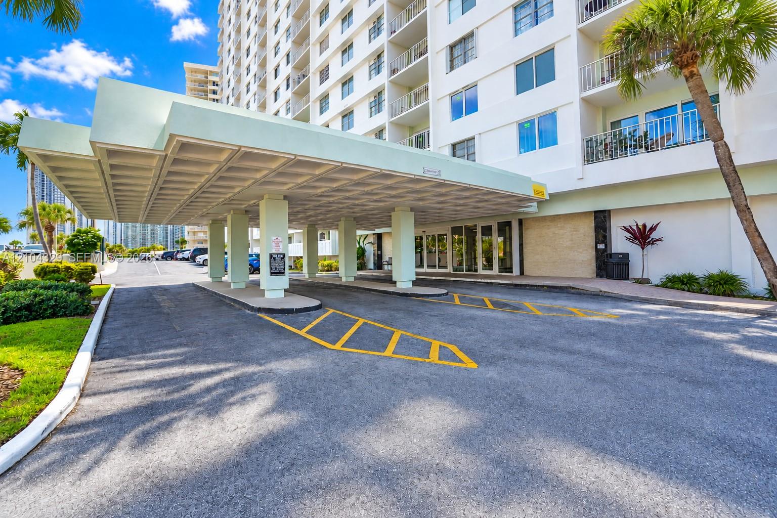 See details 1123 2 / 2 1220 sq. ft. $ 2026-10-09 0 Photo