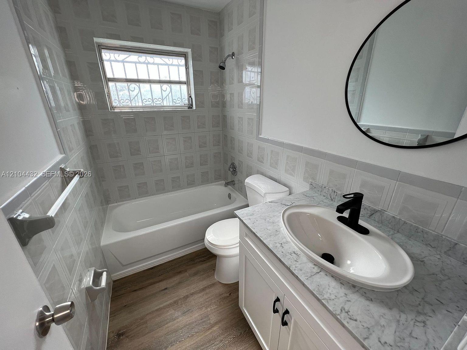 Ver detalles / 2381 sq. ft. $ 2026-10-10 0 foto
