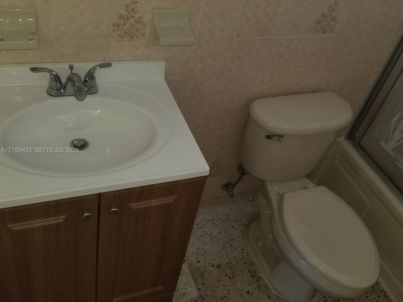 Ver detalles / 2381 sq. ft. $ 2026-10-10 0 foto